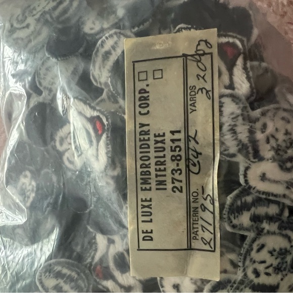 Mickey Mouse embroidered patch/decal - Picture 5 of 5